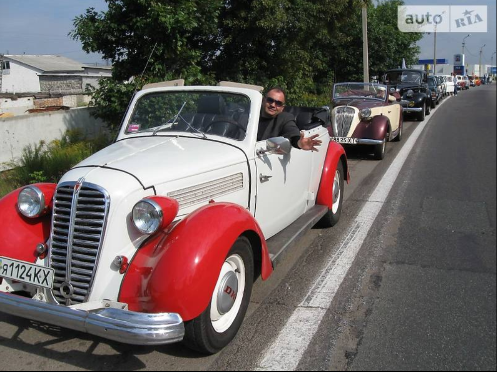 5 найшикарніших ретроавто, які продають українці із приватних колекцій (фото)